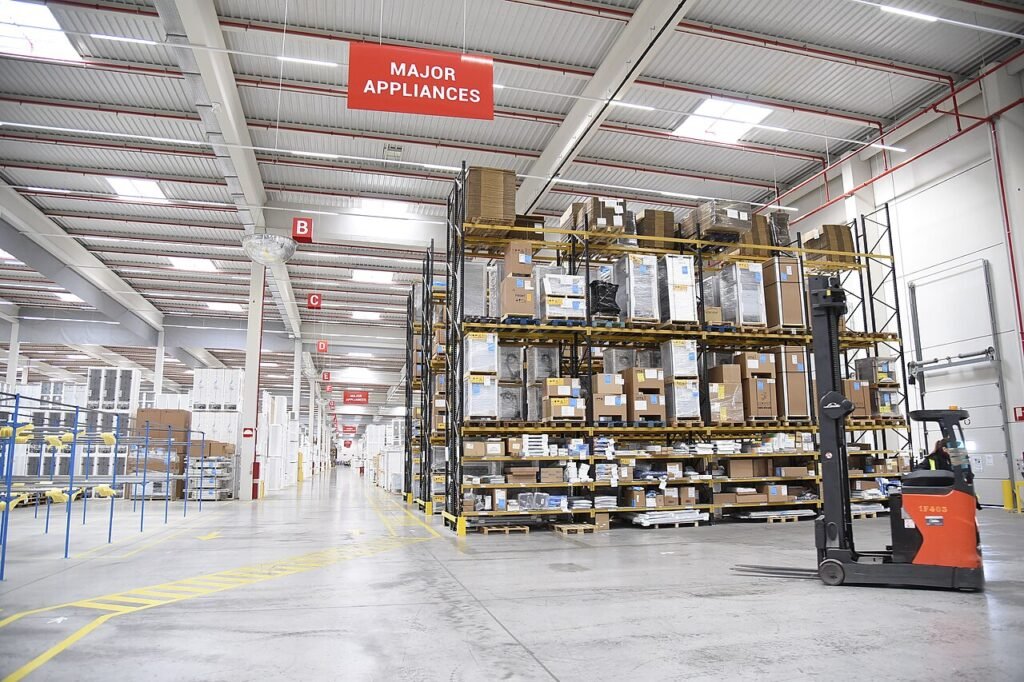 Logistics warehouse racking and order picking operations